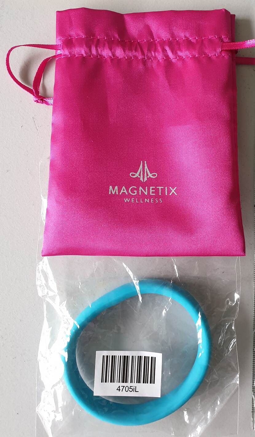 Magnetix Sportboost bracelet with negative ions